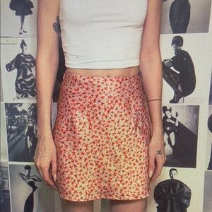 Red Star Patterned Women's Skirt